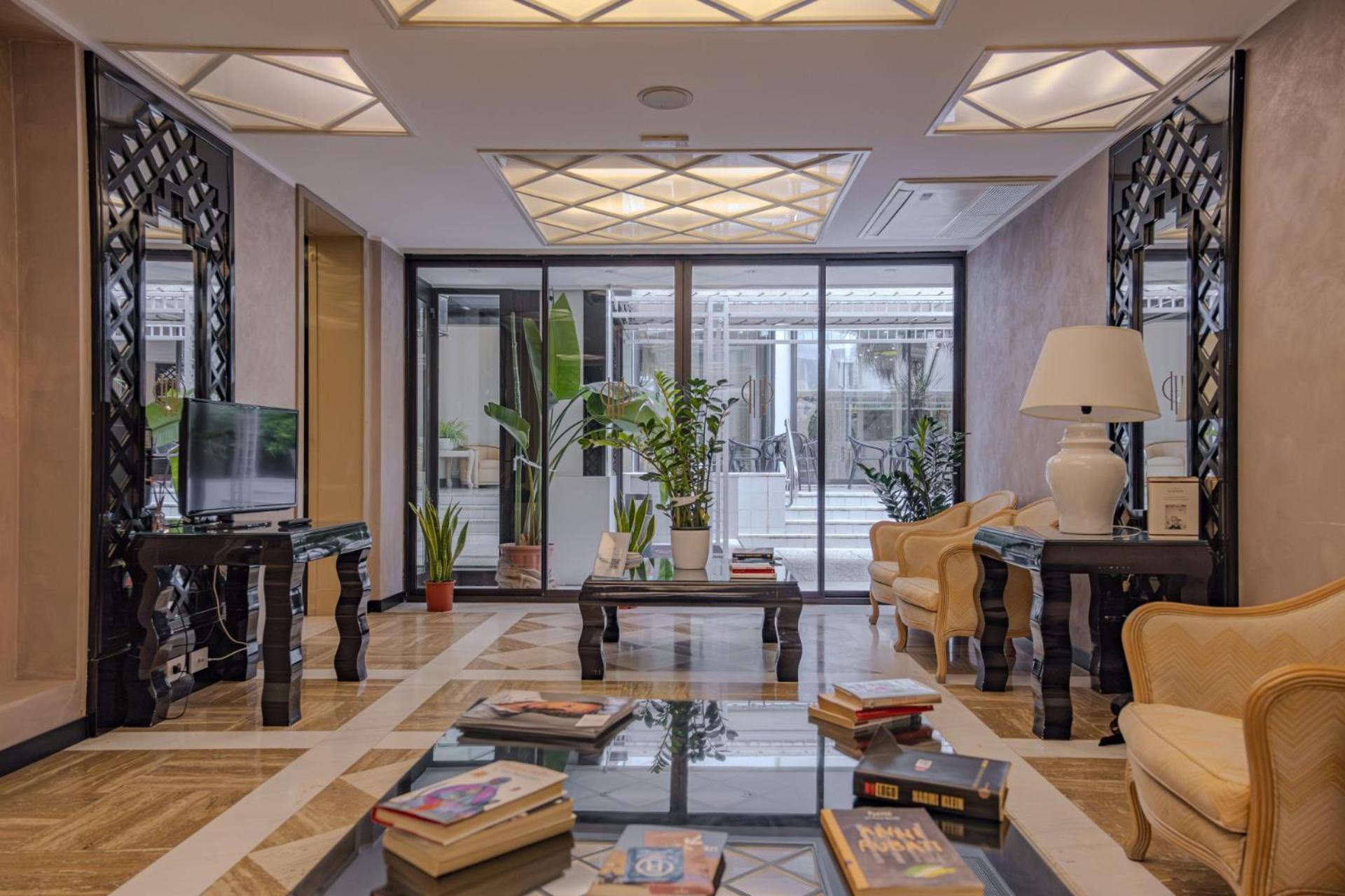 Hotel President - Vintage Hotel In Centro Riccione Dış mekan fotoğraf