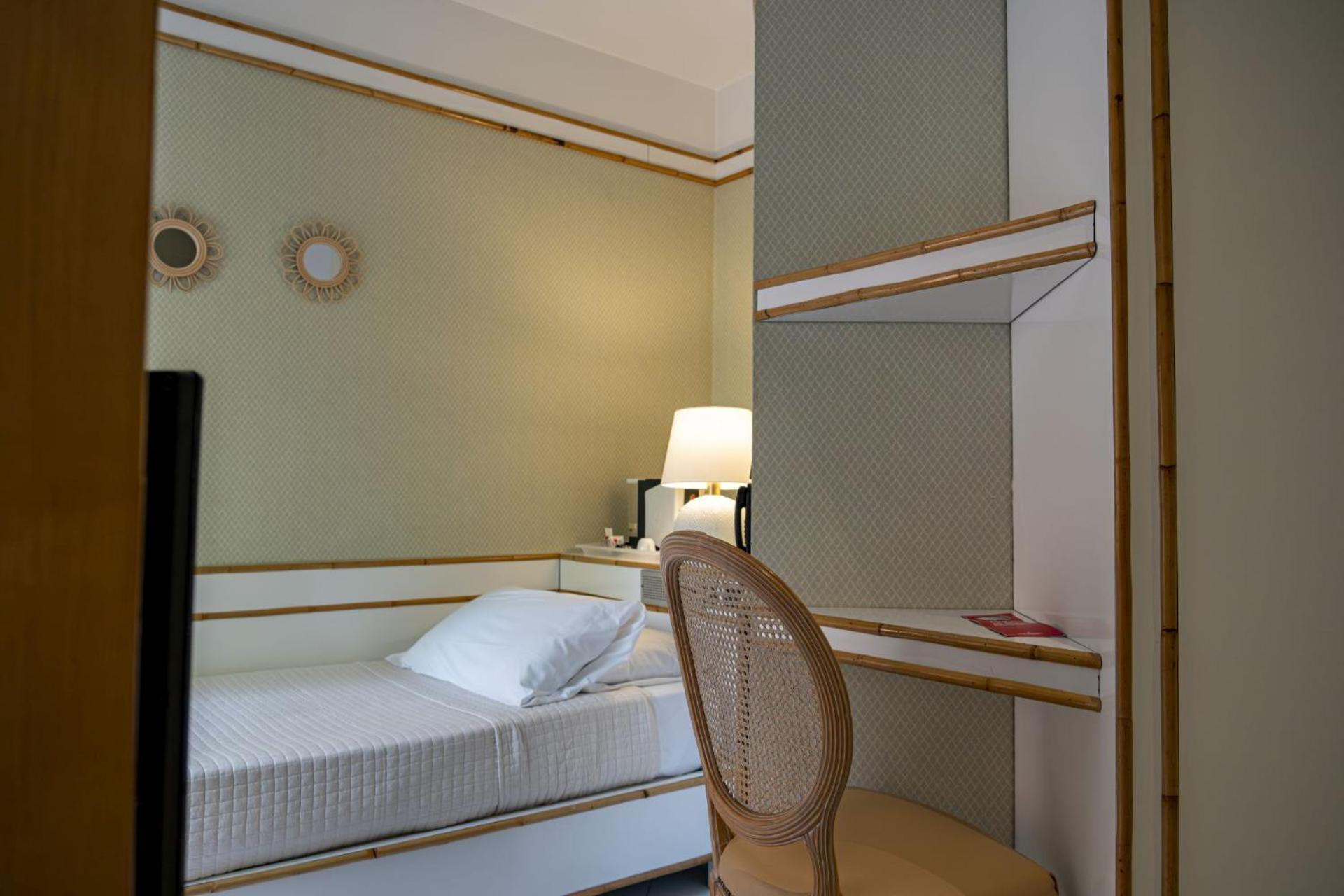 Hotel President - Vintage Hotel In Centro Riccione Oda fotoğraf
